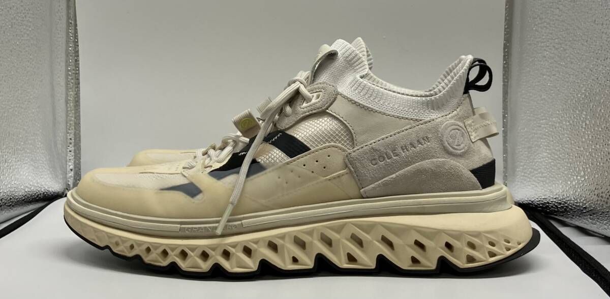 コールハーン 5. WRK SNEAKER ホワイト スニーカー 紐靴 ロゴ サイズ9 M ベトナム製 ベージュ