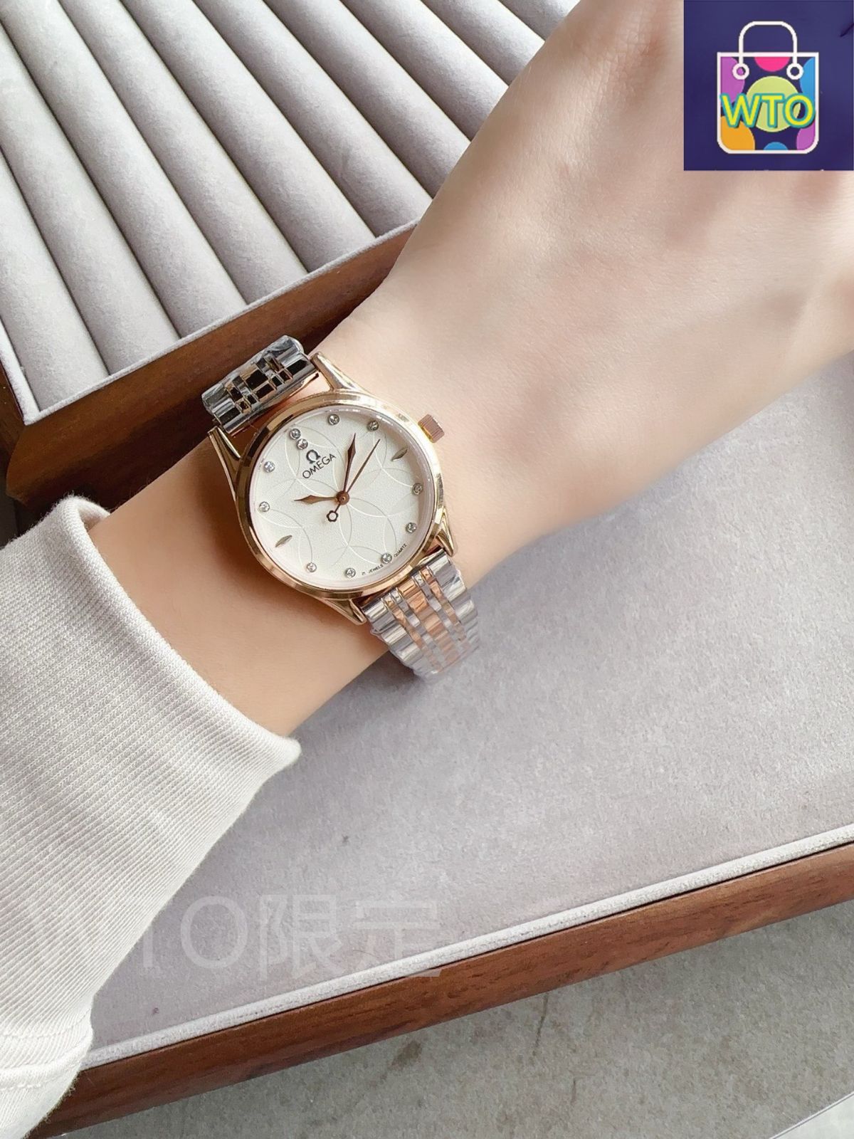 OMEGA オメガ レディース腕時計 32mm｜クオーツ×マルチカラーレザー