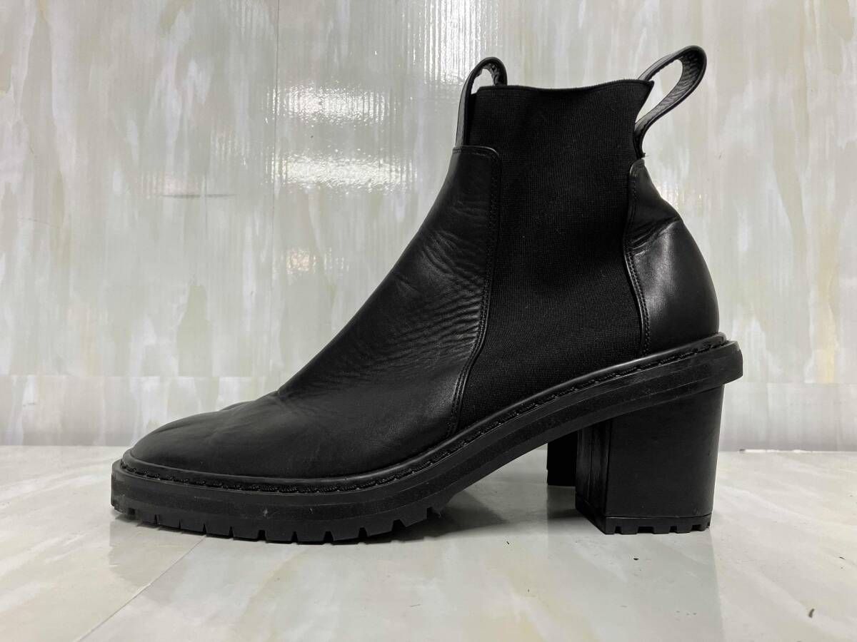 PIPPICHIC ピッピシック ショートブーツ サイドゴア ヒール ブラック