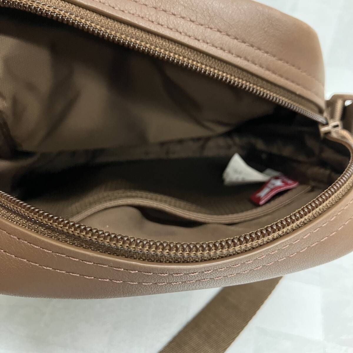 Supreme シュプリーム Leather Shoulder Bag ブラウン BRW ショルダ 