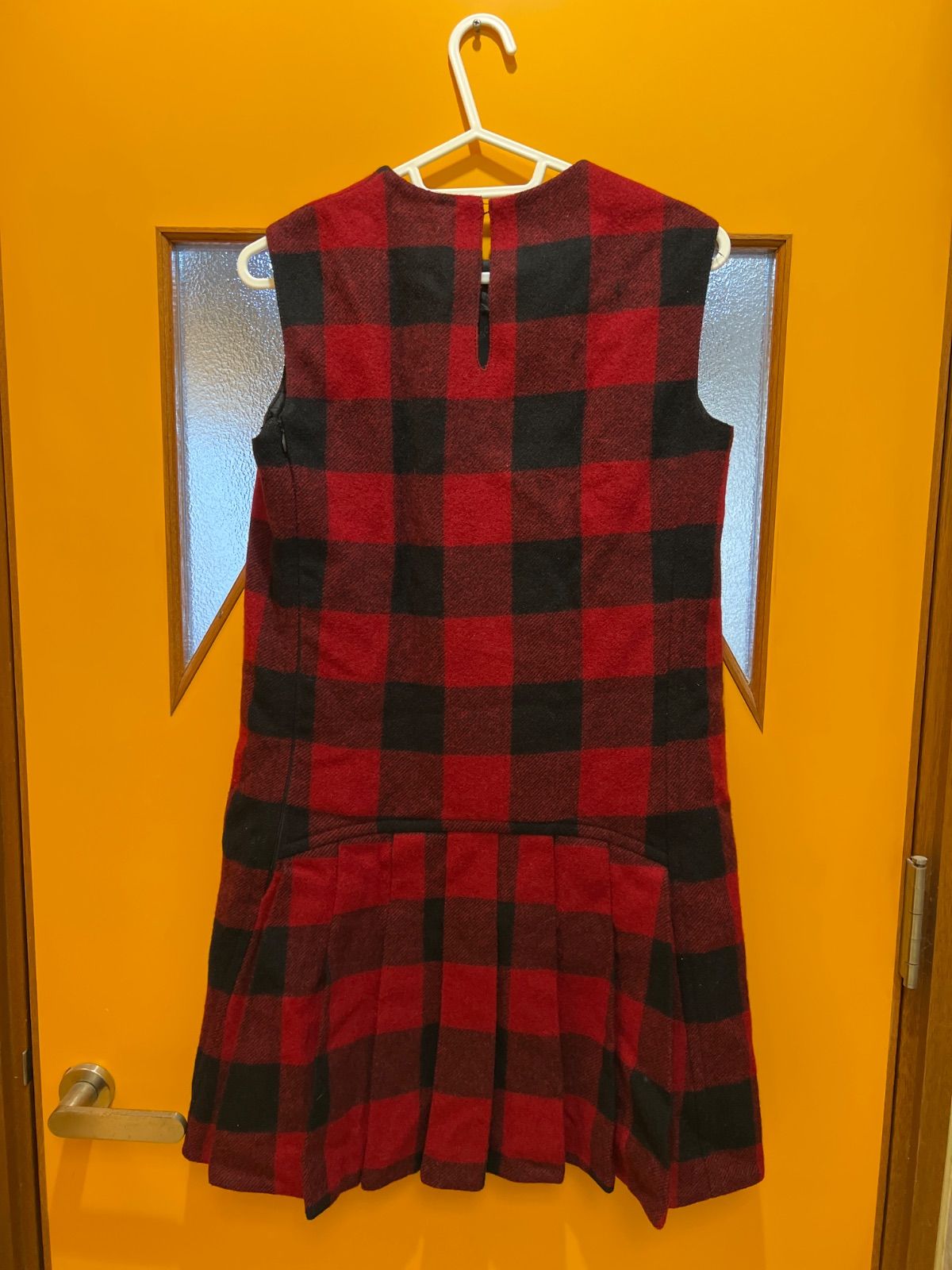 H 1 39 ワンピース 赤黒 チェック柄