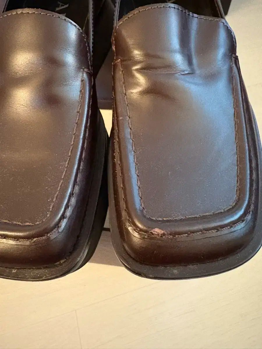 PRADA プラダ フラットフォーム ローファー ブラウン