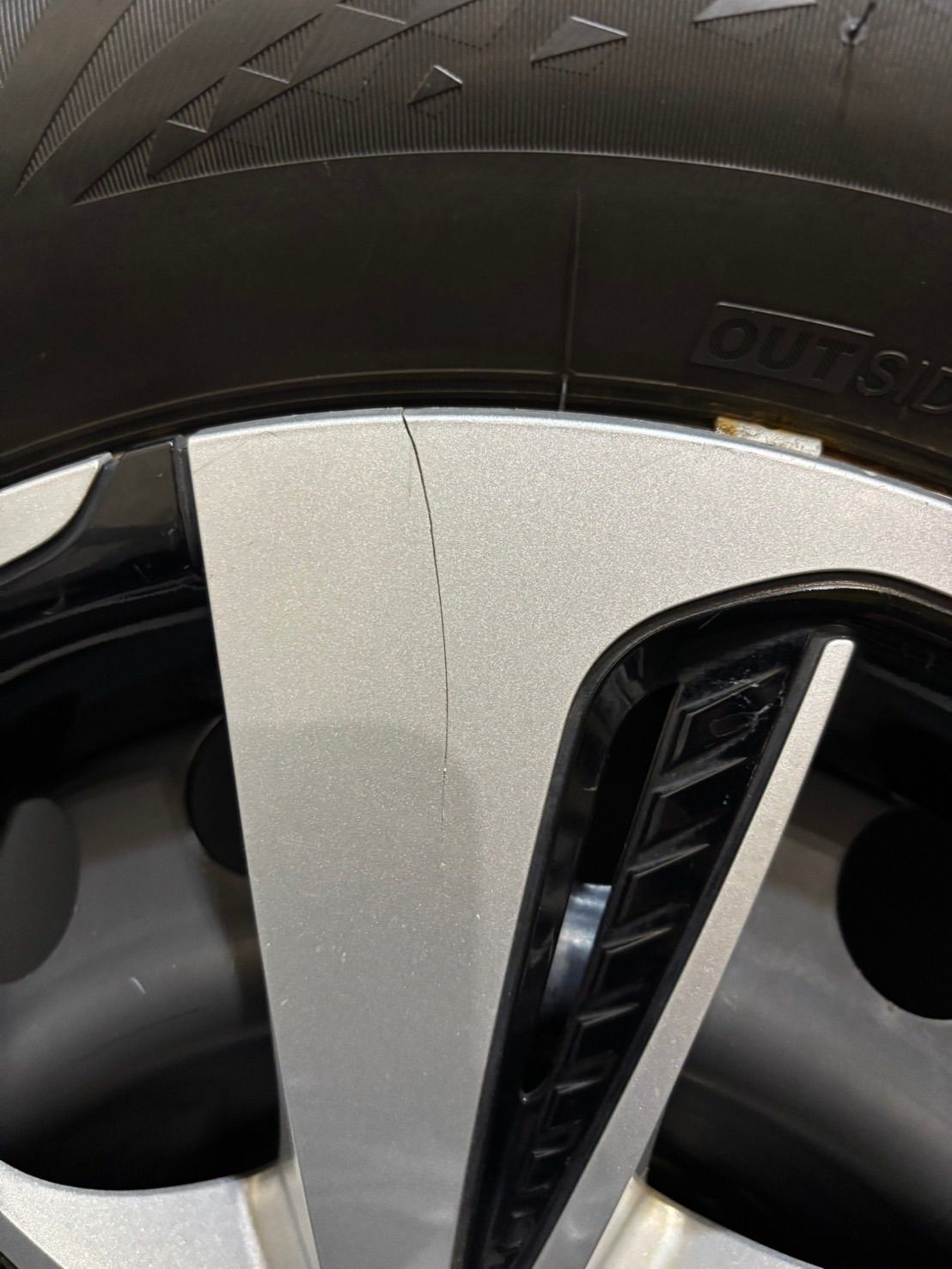 スタッドレス 4本