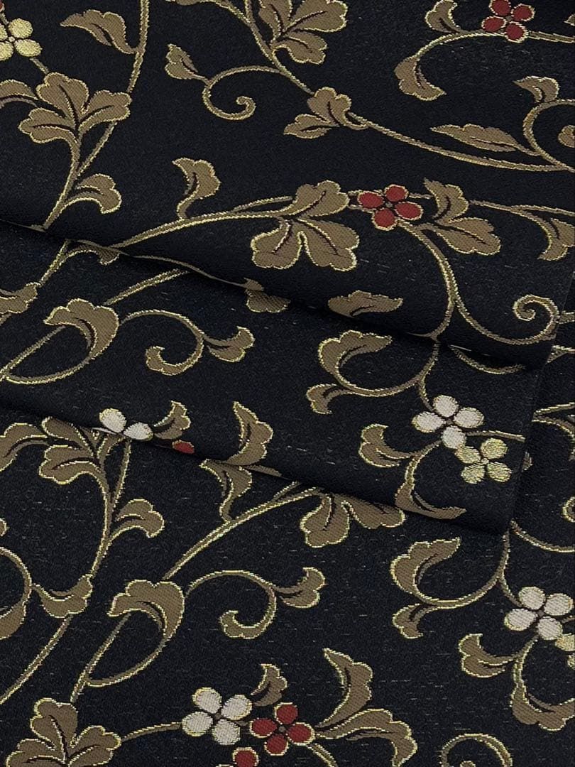 正絹 名古屋帯 弥栄織物謹製 市松 唐草図案 逸品 未使用品 西陣織 弥栄織物 九寸名古屋帯 唐草模様 未使用品 正絹 D180 - メルカリ