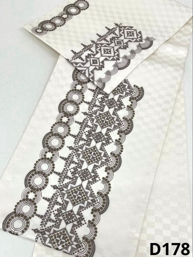 袋帯 刺繍 スパンコール 正絹 お太鼓柄 D 178