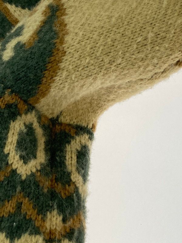 ヴァース カーディガン