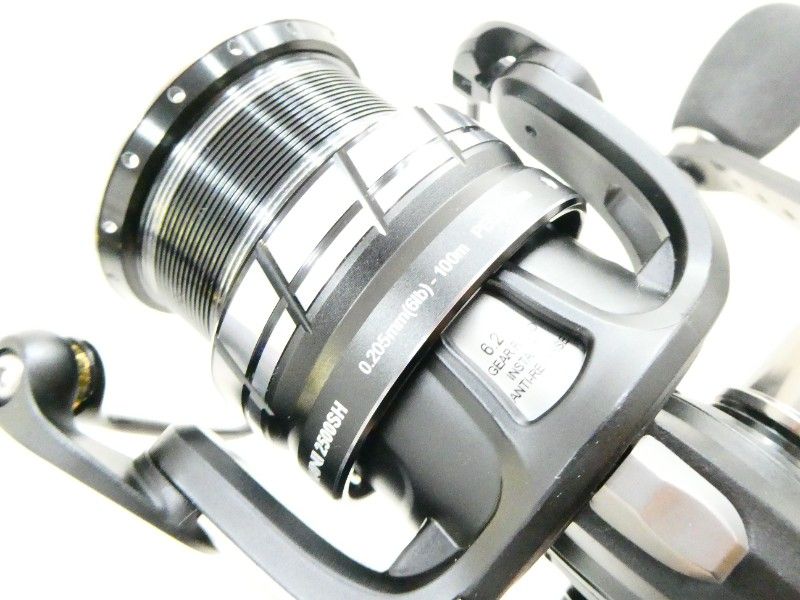 アブガルシア コレクション ロキサーニ 2500SH (03-8311120030