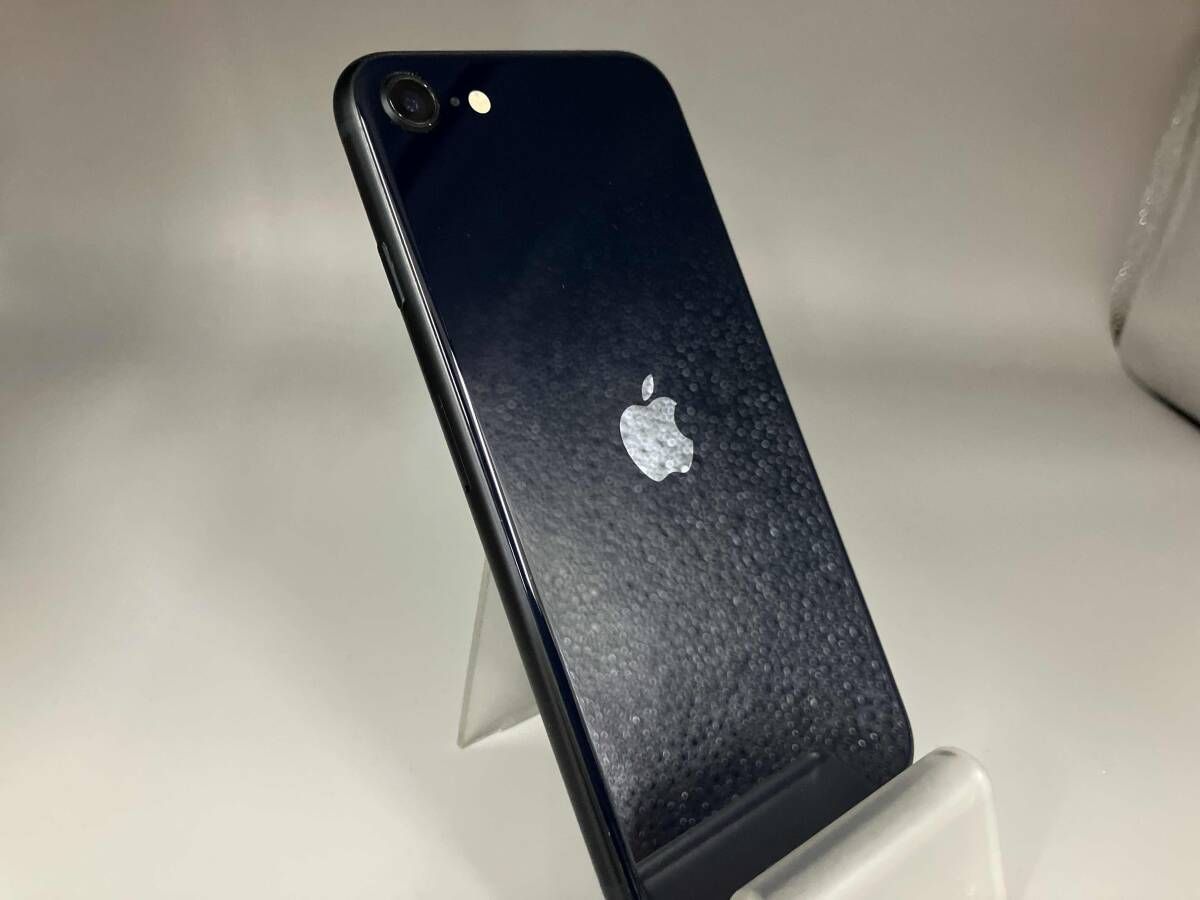 ①iPhone SE 第3世代 MMYC3J/A ミッドナイト 64GB スマートフォン/携帯電話 iPhone SE（第3世代） 64GB ミッドナイト