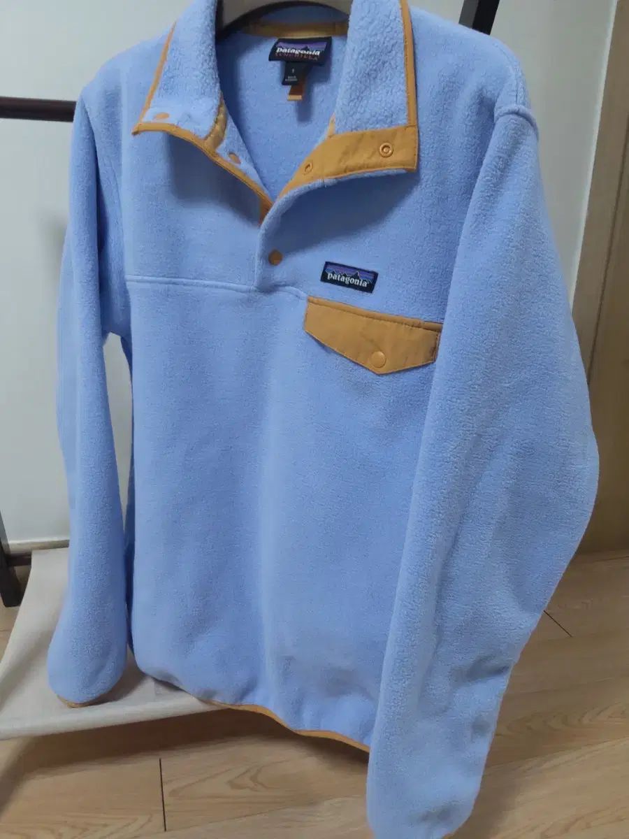 レディース S パタゴニア シンチラ ペリーウィングクル アン ソヒ着用