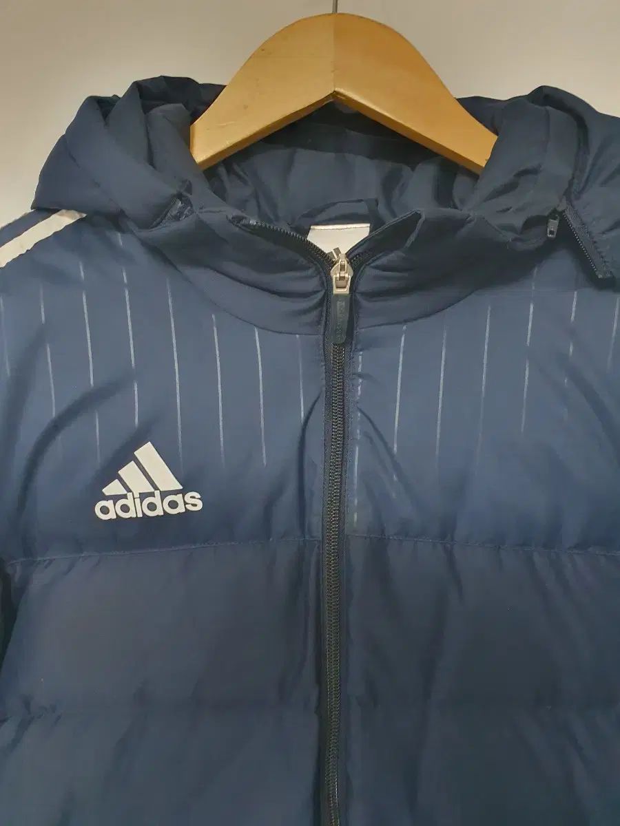 ダウンジャケット