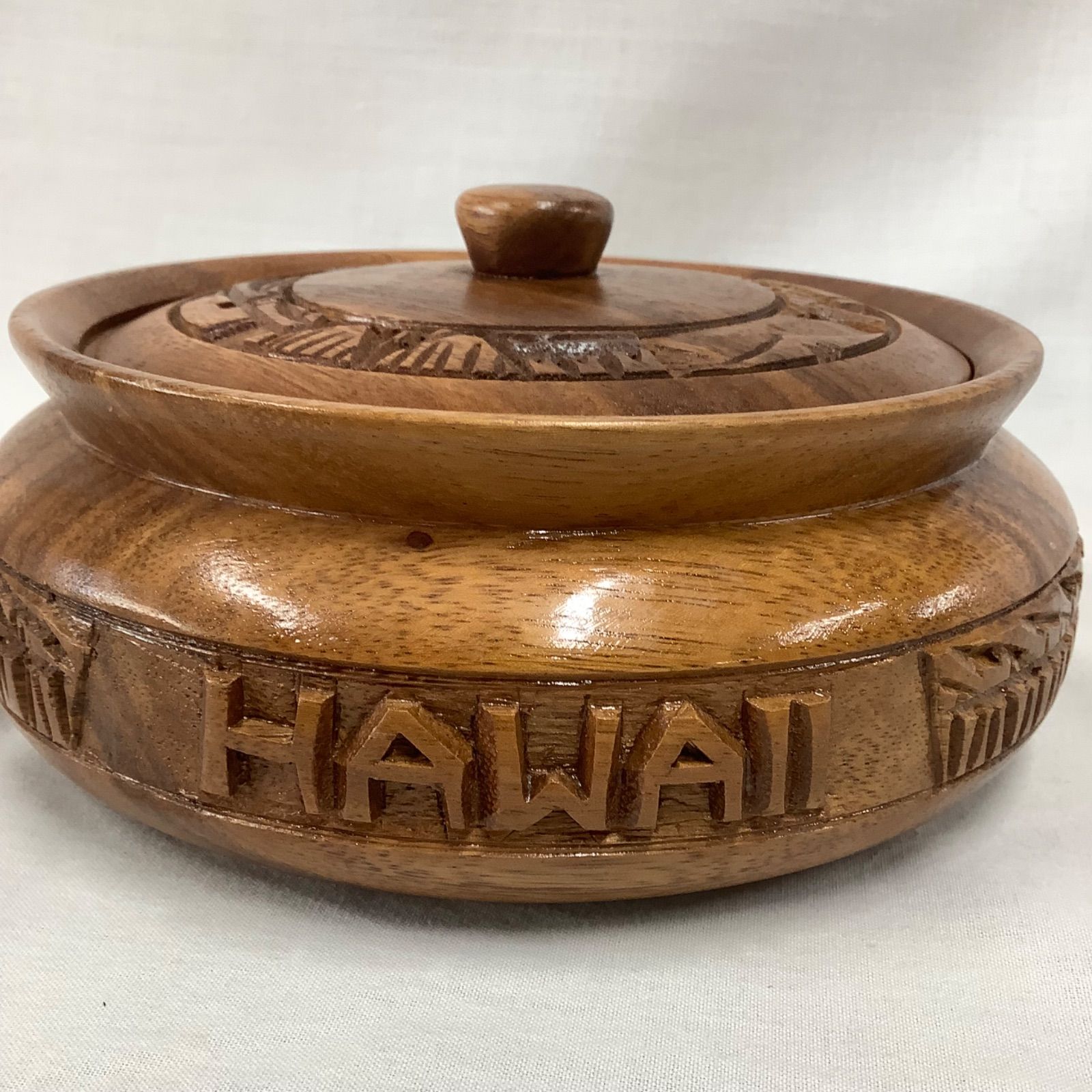 HAWAII 木製 蓋付お菓子入れ ハワイ土産 木彫り D337 - メルカリ