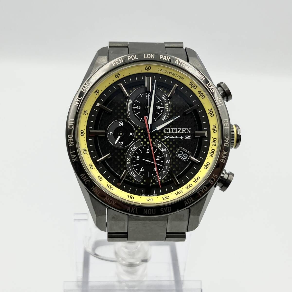 CITIZEN シチズンAT 8185 89 E 23 27 フェアレディZコラボ 電波ソーラー ウォッチ 腕時計