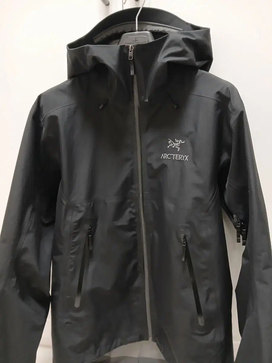 24 SS ARC TERYX アークテリクス ベータ LT ブラックM