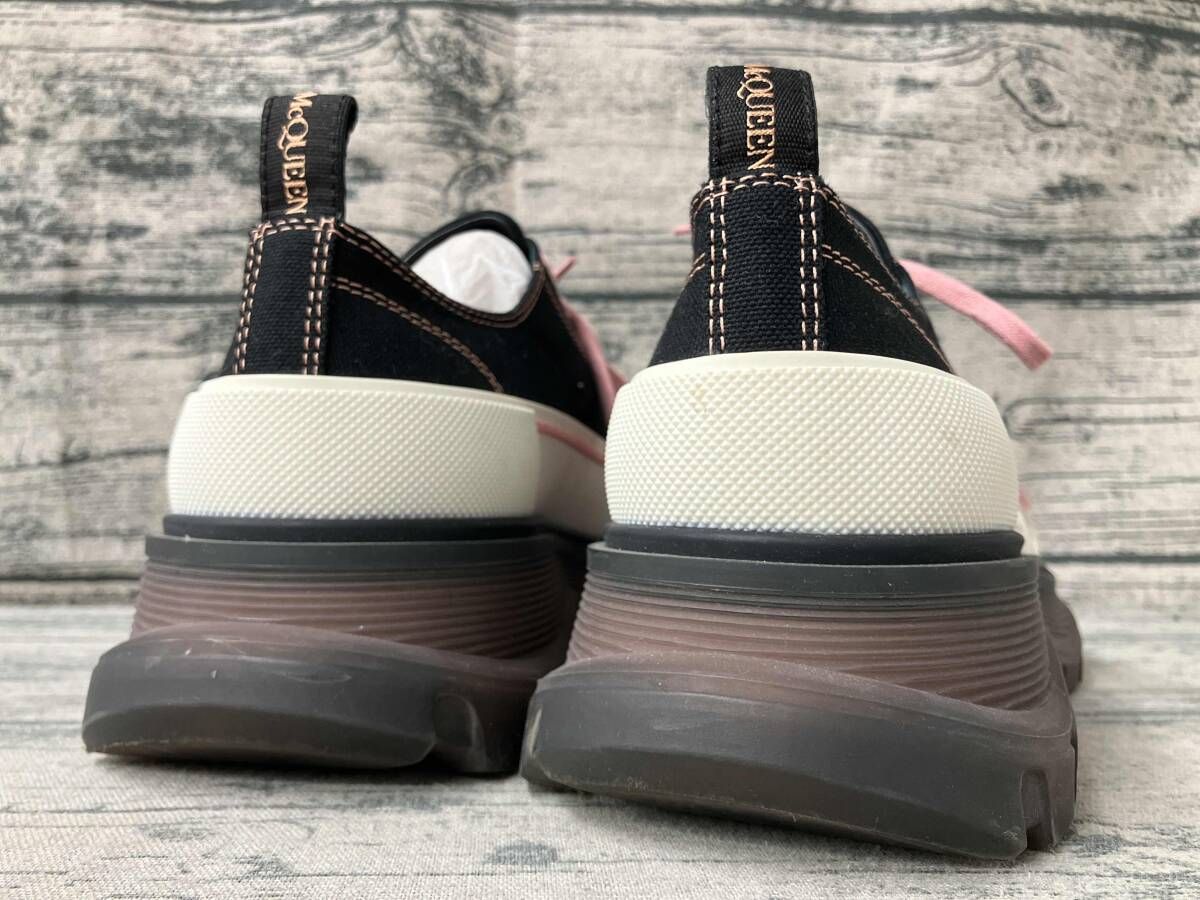 Alexander McQUEEN TREAD SLEAK スニーカー ピンク size:42 - メルカリ
