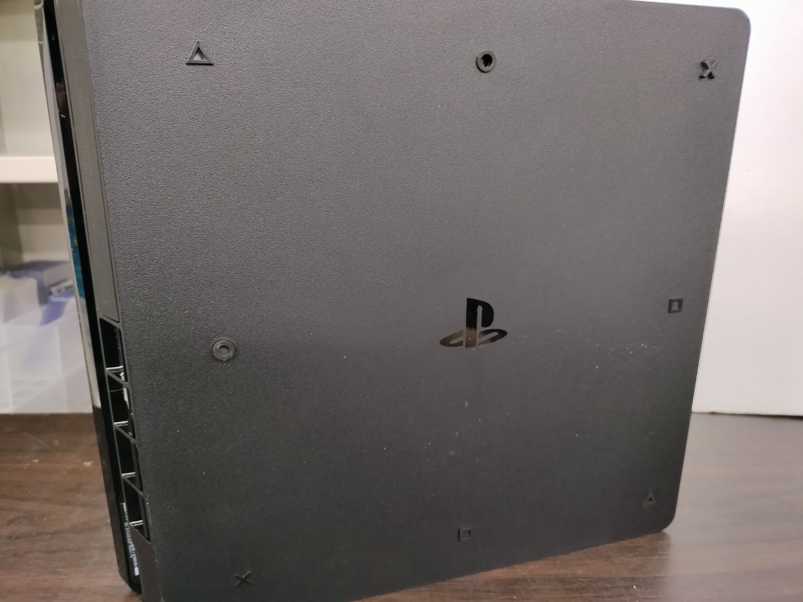  本体 PlayStation 4 FINAL FANTASY XV LUNA EDITION 50 57 本体 プレイステーション4(PS4)