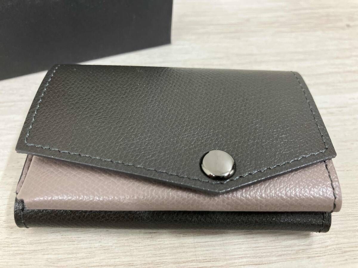 abrAsus 二つ折り財布