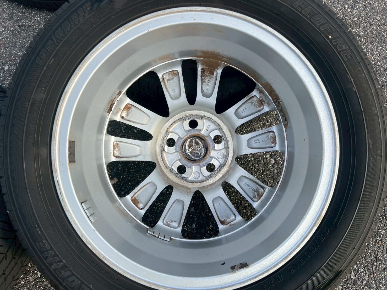  2511 52 1 バリ山 ラジアルタイヤ トヨタ ウィッシュ 20系 アルミ タイヤ ホイール 16インチ 16 6 J 45 PCD 100 5 H 195 60 R 製 16インチ タイヤ ホイールセット