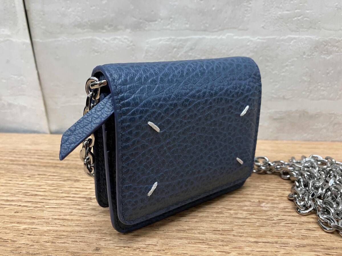 Maison Margiela ショルダーバッグ メゾンマルジェラ スモールチェーンウォレット ミニ財布 ブルー系 その他 小物