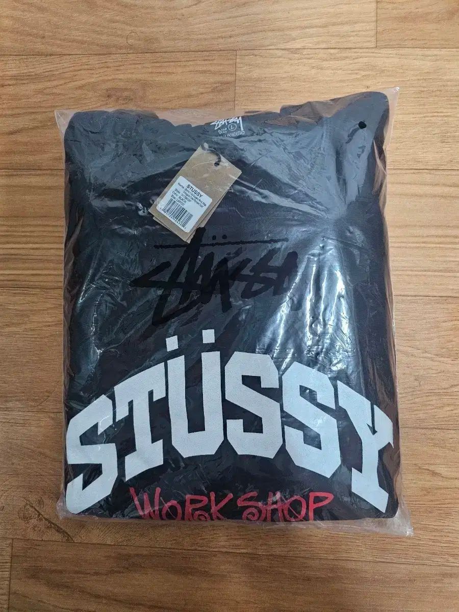 STUSSY ステューシー ワークショップ WHO Tシャツ ブラック L 新品