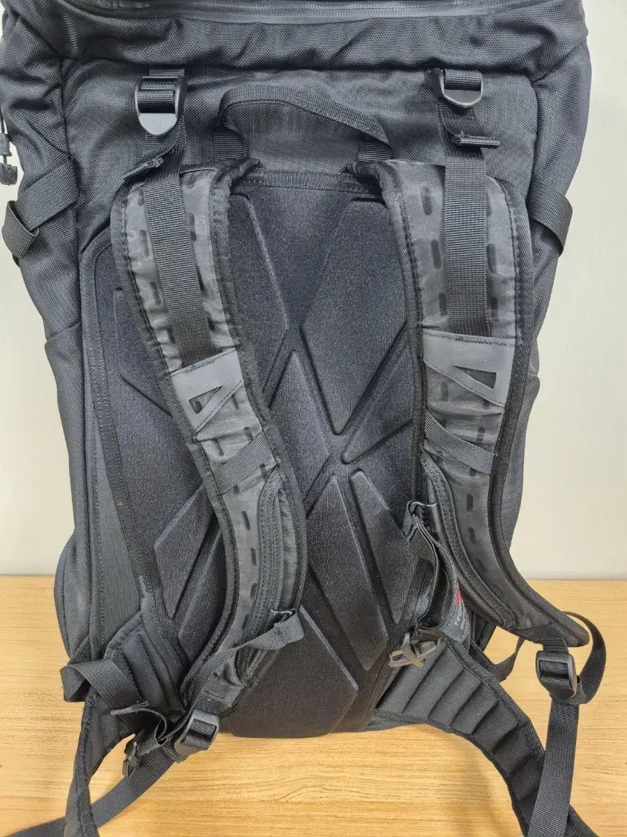 K 2 30 L 登山リュック バックパック