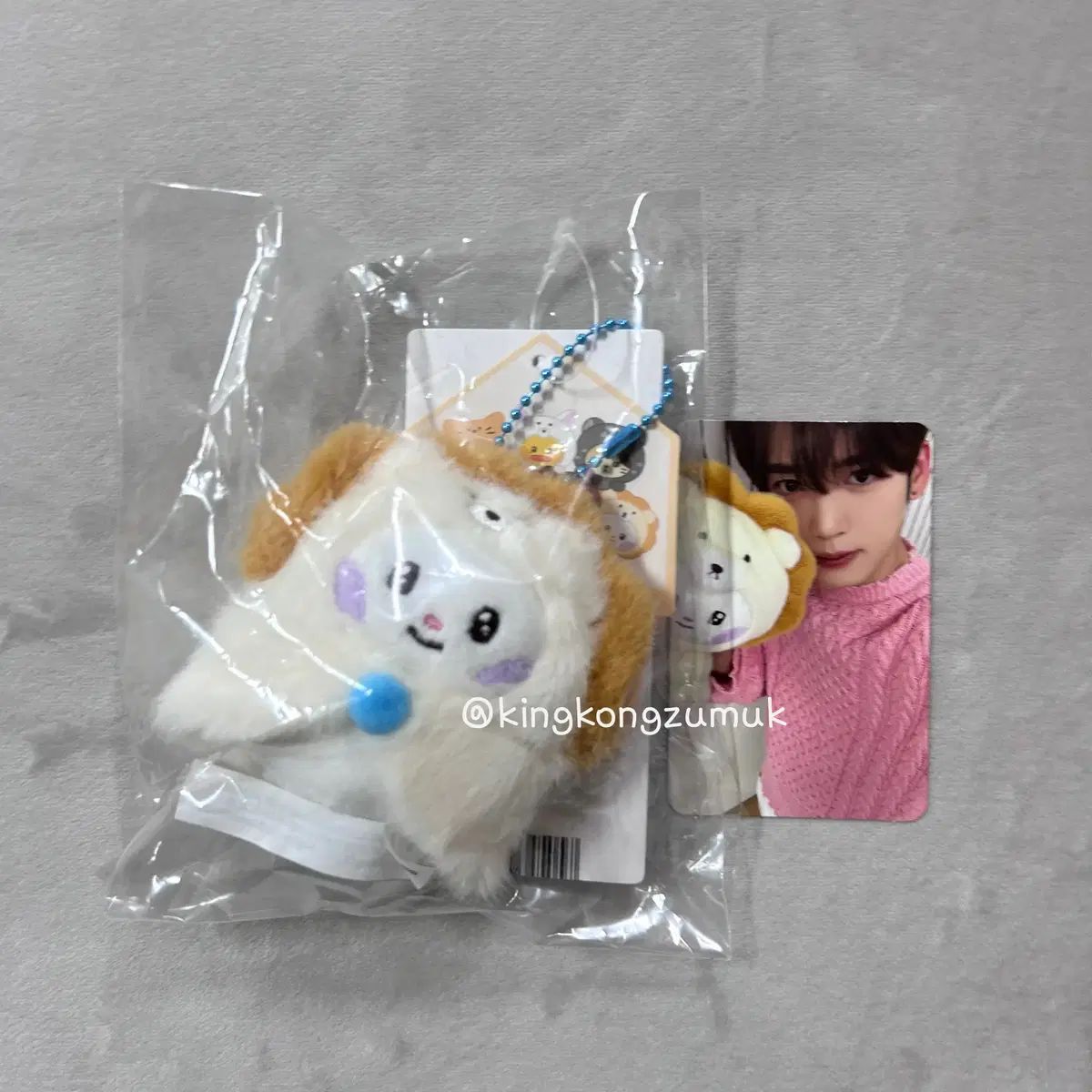 ゼロニ ユニニ ミニキーホルダー Zeroni Yunini Mini Keyring - メルカリ