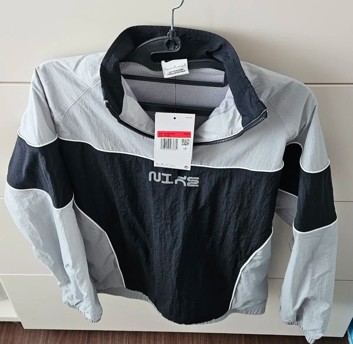 NIKE ナイキ キッズ アノラック ウィンドブレーカー L