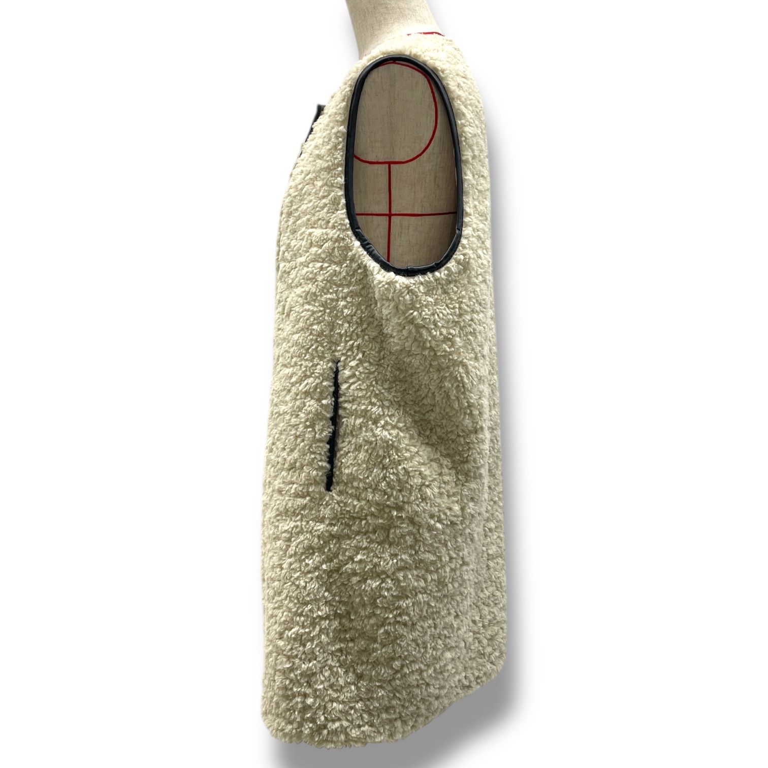 three dots スリードッツ プードルボア ロングベスト ノーカラーベスト