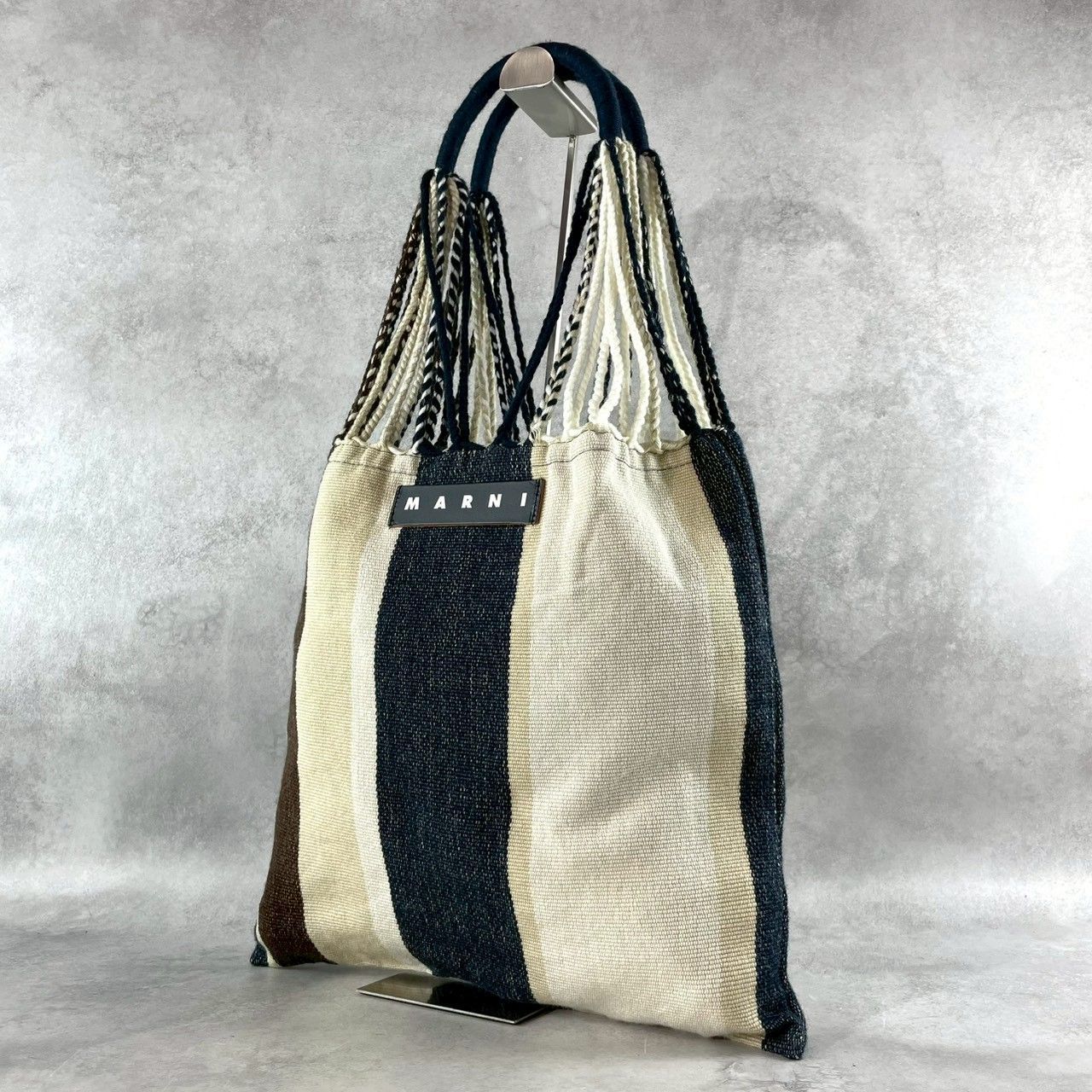 美品✨MARNI マルニ ハンモックバッグ MARKET マーケット ハンドバッグ 