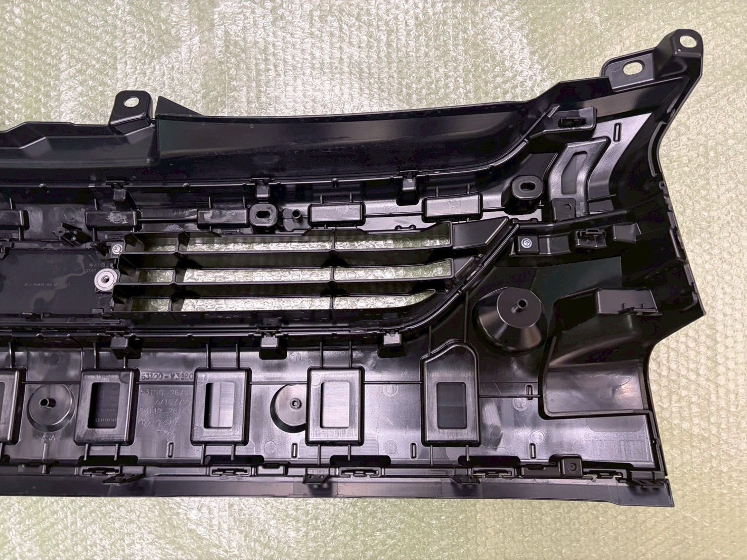 2511-25 【新車外し】//アースカラー// 純正 200系 ハイエース 5型 6型