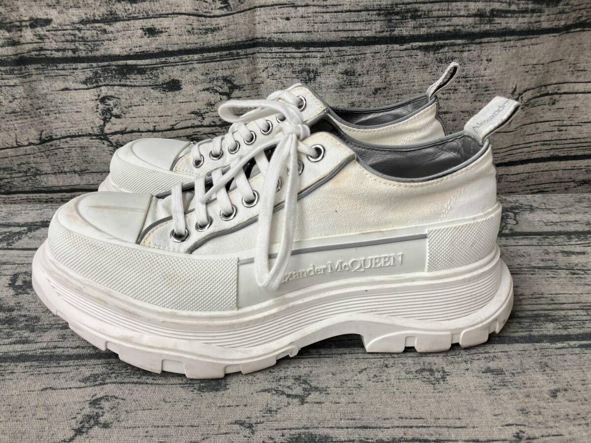 美品 Alexander Mcqueen スニーカー ホワイト 27 Alexander Mcqueen アレキサンダー マックイーン スニ-カ- 26cm
