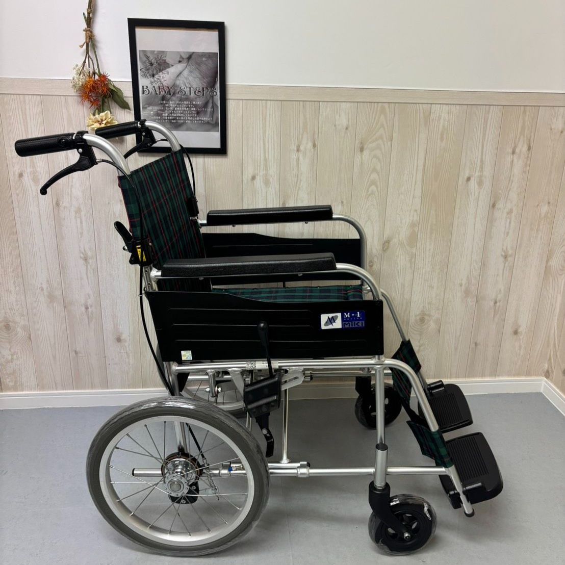 Miki 介助型 車椅子 車いす 車イス スタンダード ノーマル MPCN-46JD