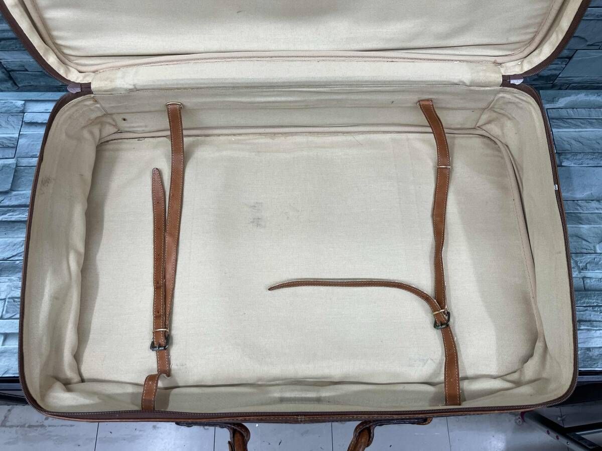 ブリーフケース レザー