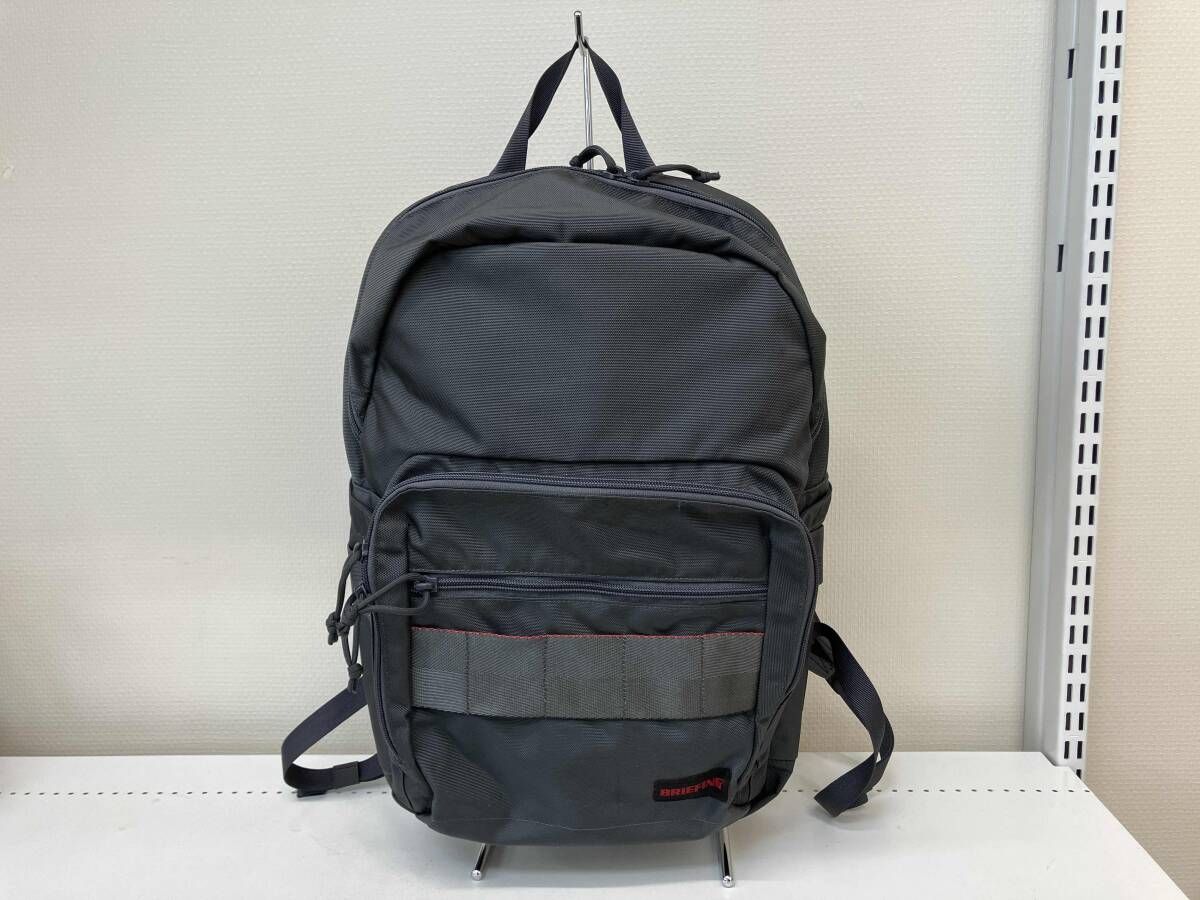 極美品】FENDI 最新 シルバー ロゴプリント ニッキーミナージュ