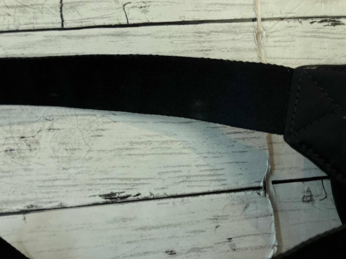 London ボディバッグ 8052887 ナイロン ミニボディバッグ ブラック サイズ普通 インポート モノトーン 柔らか素材