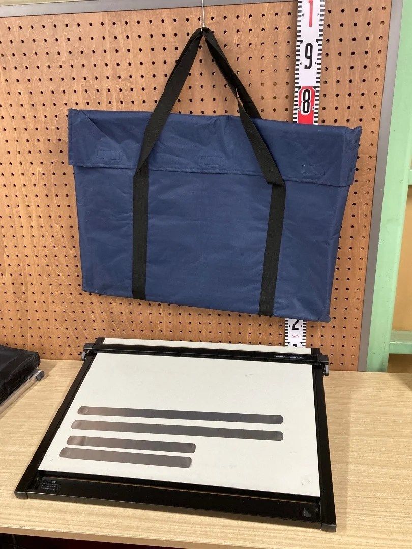 MUTOH ムトー 製図板 ライナーボード UT-06 製図版 平行定規 建築 製図 建築学生 デザイン CAD 製図用ボード A 2 サイズ 調整可 角度調整 建築学科 インテリア 学習用 事務用 図面 作業台 持ち運び