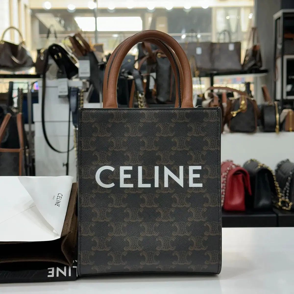 Celine セリーヌ ミニ バーティカル カバストートバッグ 191542BZK