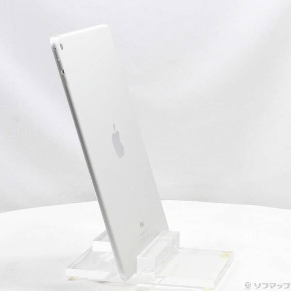 中古品〕 iPad Air 2 64GB シルバー MGKM2J／A Wi-Fi【349】 - メルカリ