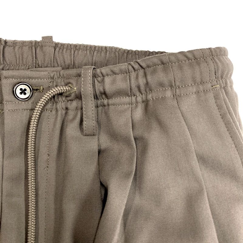 S相当 カーキブラウン