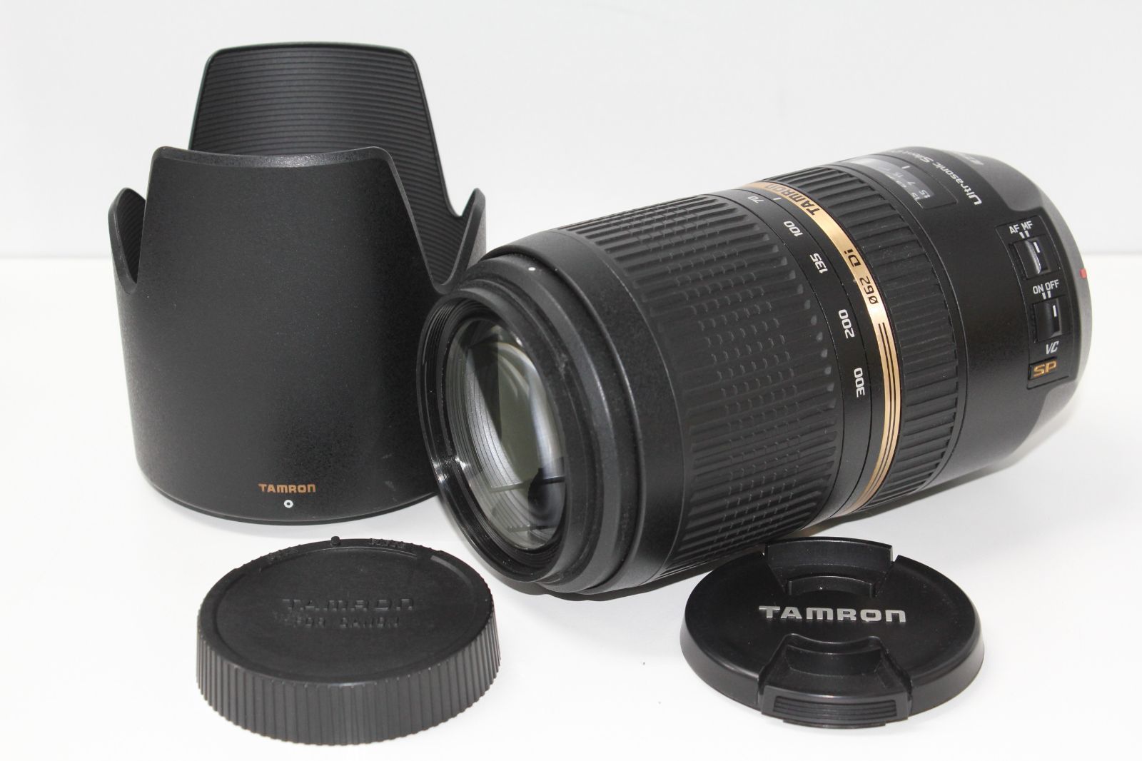 ジャンク品】TAMRON/SP 70-300mm F4-5.6 Di VC USD/Canon用/望遠ズーム