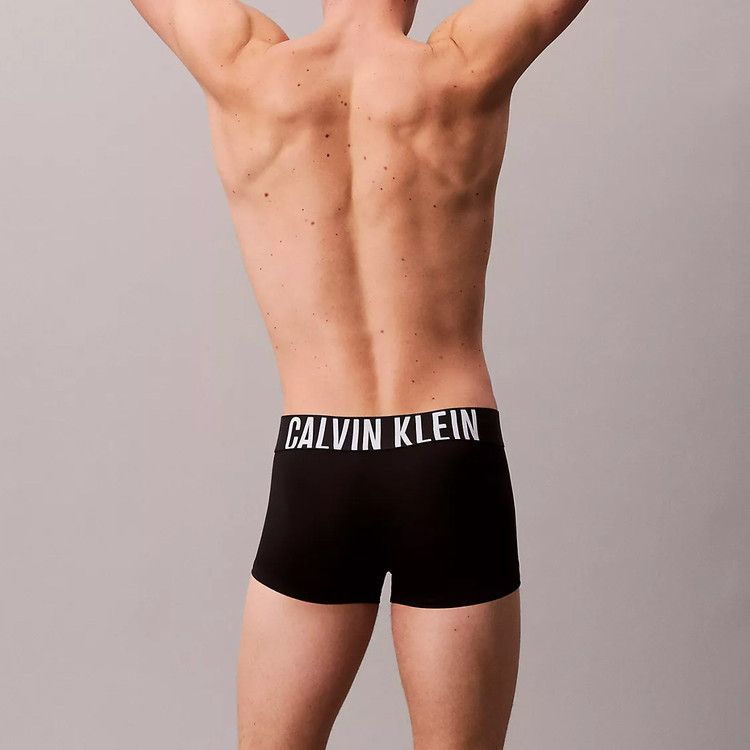 タービュランス バーミリオンブラウン