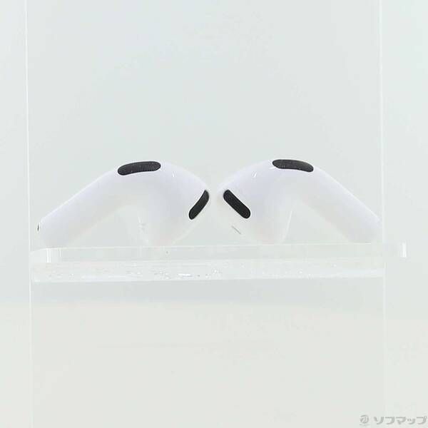 中古品〕 AirPods 4 アクティブノイズキャンセリング搭載 MXP93J／A