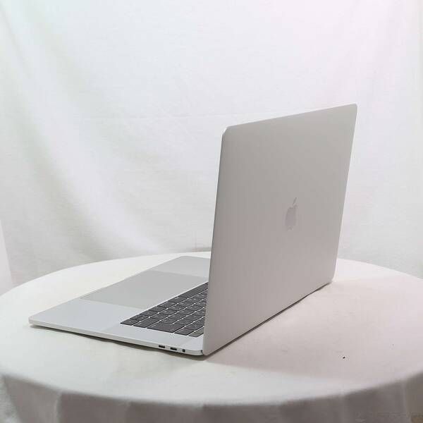 〔 品〕 MacBook Pro 15-inch Late-2016 MLW 72 J A Core_i 7 2.6 GHz 16 GB シルバー 〔10.15 Catalina〕 258