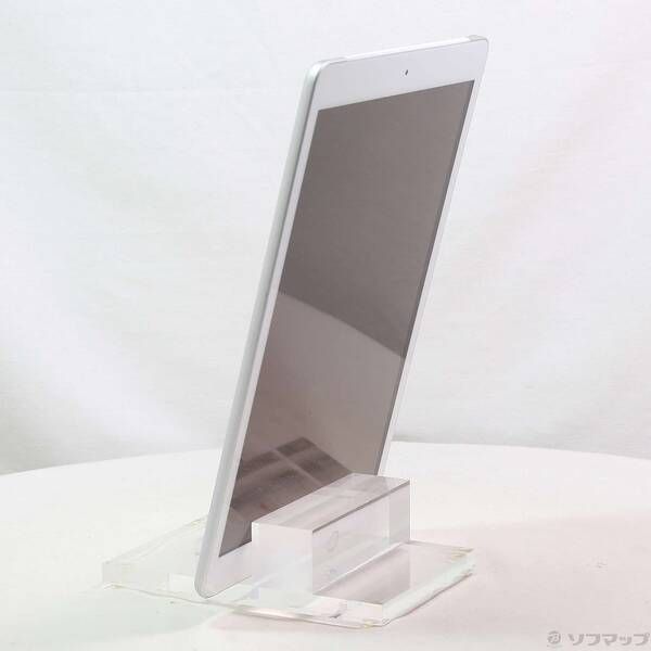 〔 品〕 iPad 第7世代 32 GB シルバー MW 6 C 2 J A docomoロック解除SIMフリー 377