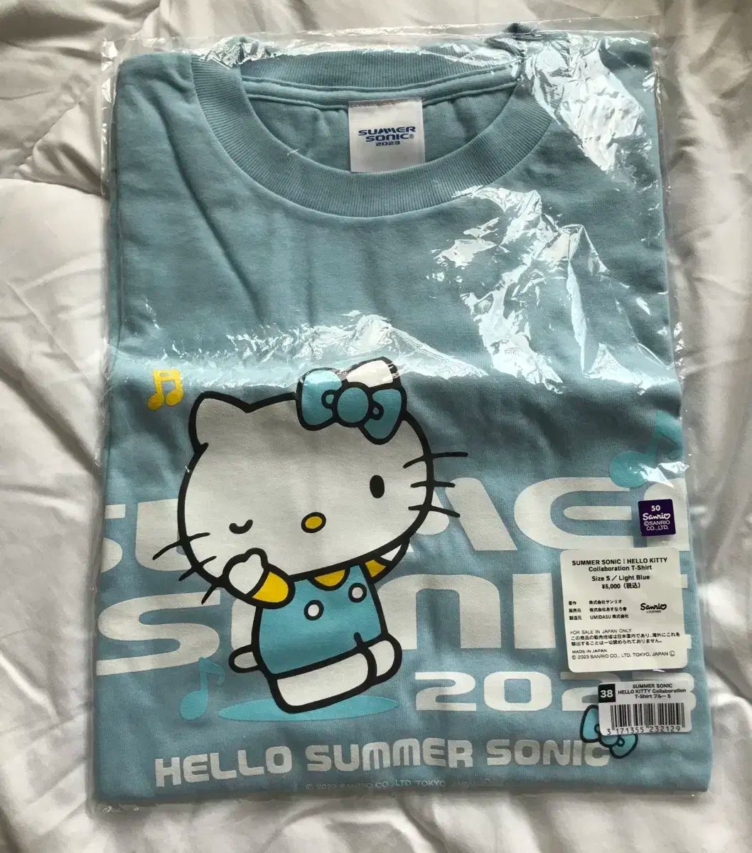  サマーソニック ハローキティ Tシャツ NewJeans ミンジ 着用 半袖(Tシャツ) Tシャツ カットソー