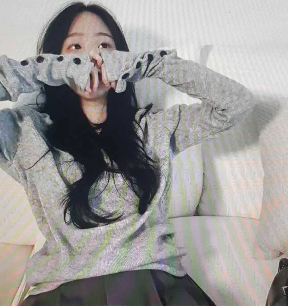 (海外配送) Vネックセーター