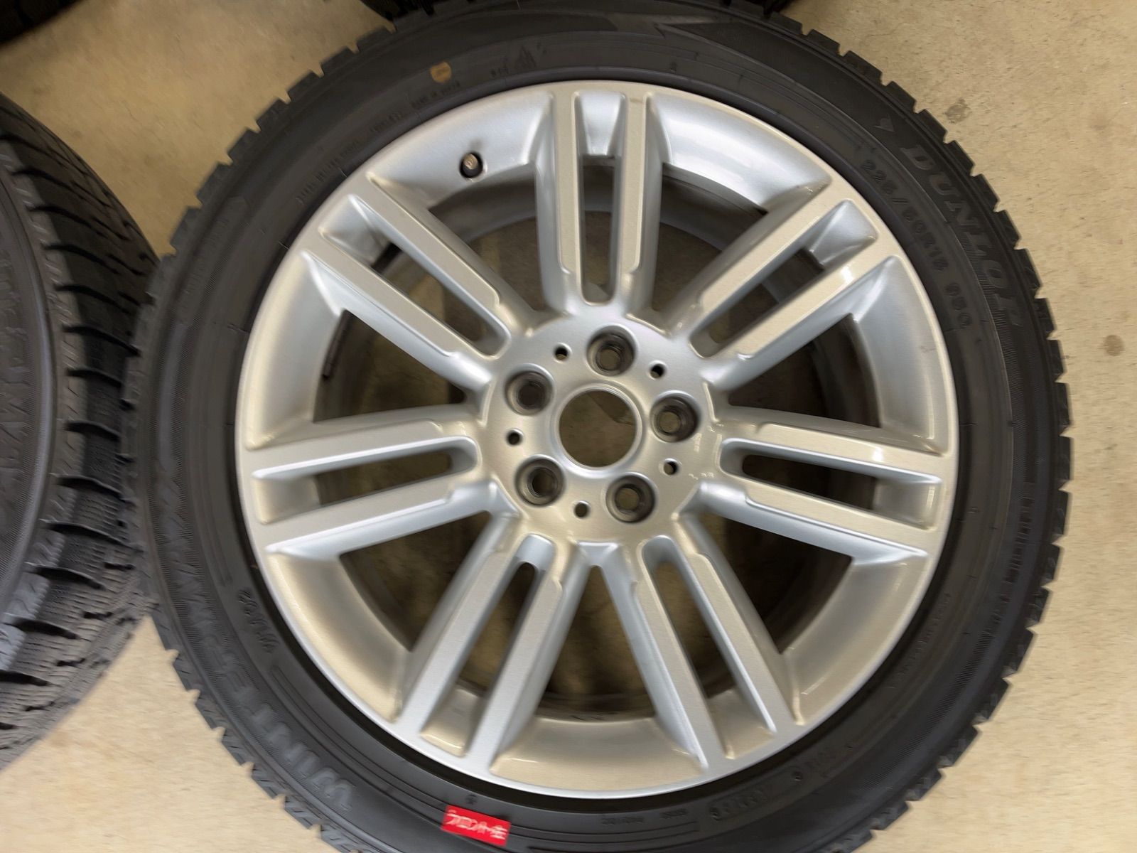 MINI F 60 クロスオーバー ダンロップ 冬用 18インチ 4本セット