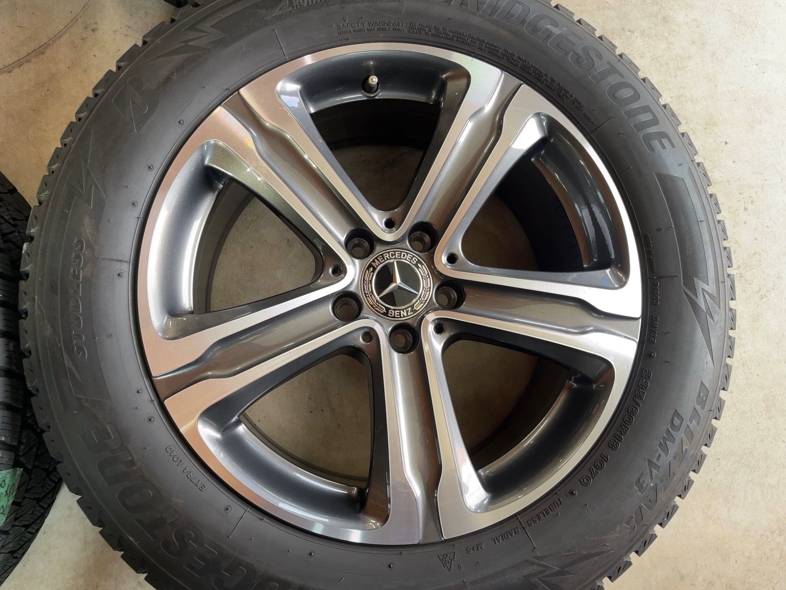  ベンツ GLC BS V 3 バリ山 製 18インチ 4本セット 18インチ タイヤ ホイールセット