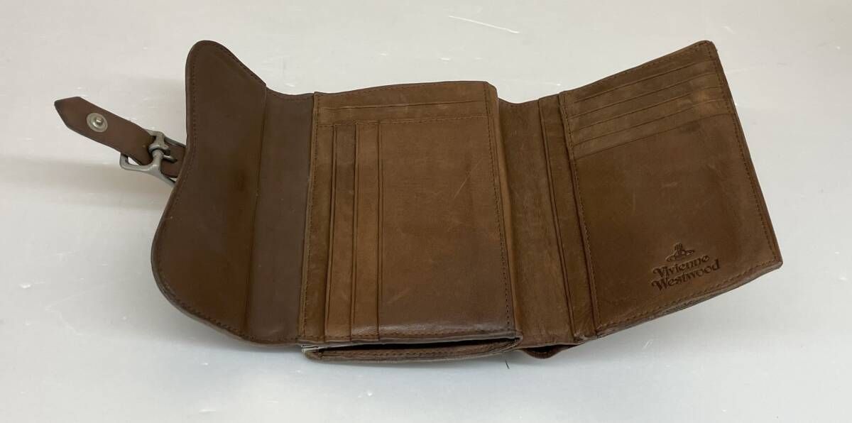 Vivienne Westwood ヴィヴィアンウエストウッド 二つ折り財布 レザー
