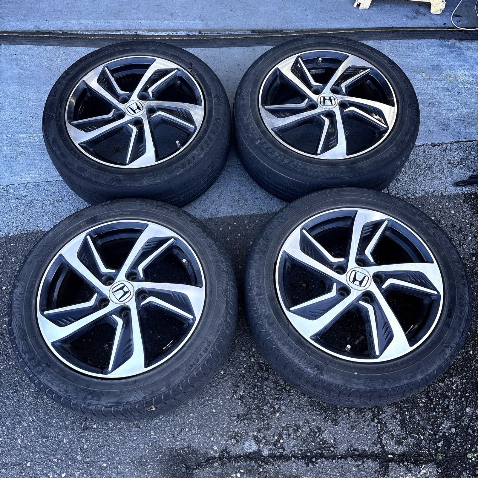 送料無料】ホンダ オデッセイ アブソルート 純正ホイールタイヤセット