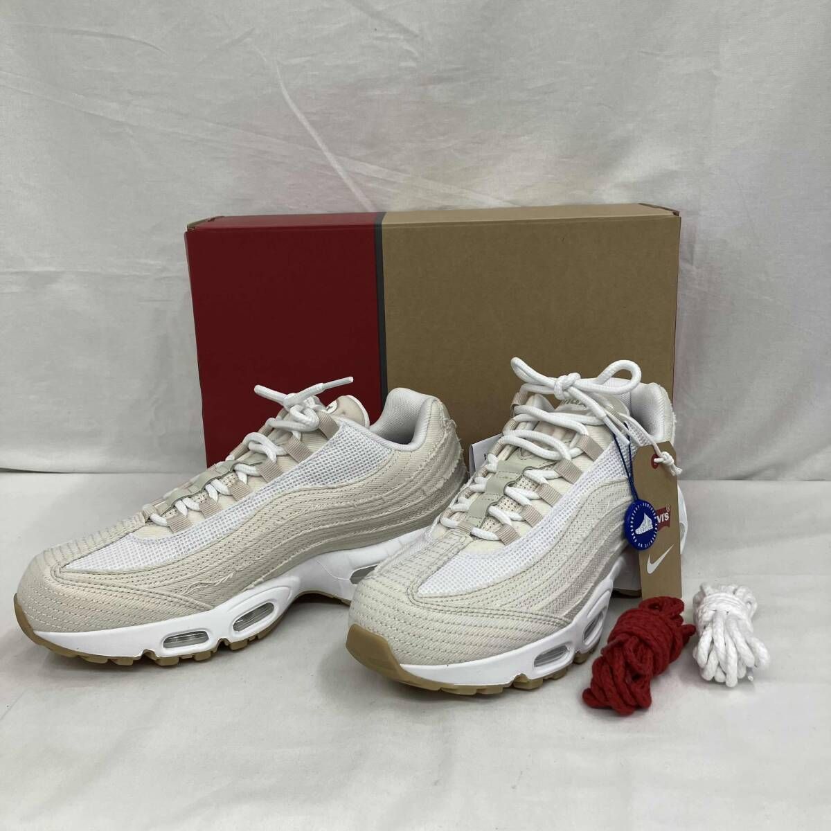 Nike Air Max 95 OG リーバイスコラボ　ホワイトデニムUS10 Nike x Levi's Air Max 95 OG - White / Ecru – Kith